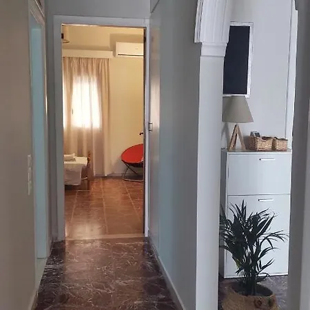 Cosy Retro Apartment Zakynthos